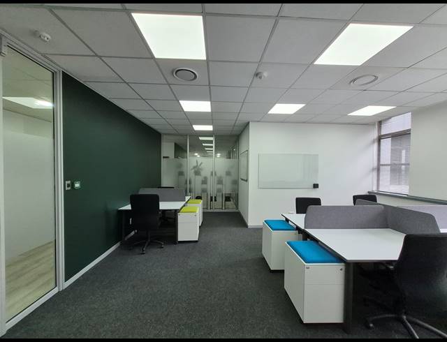 109M² OFFICE TO LET IN SANDTON CENTRAL